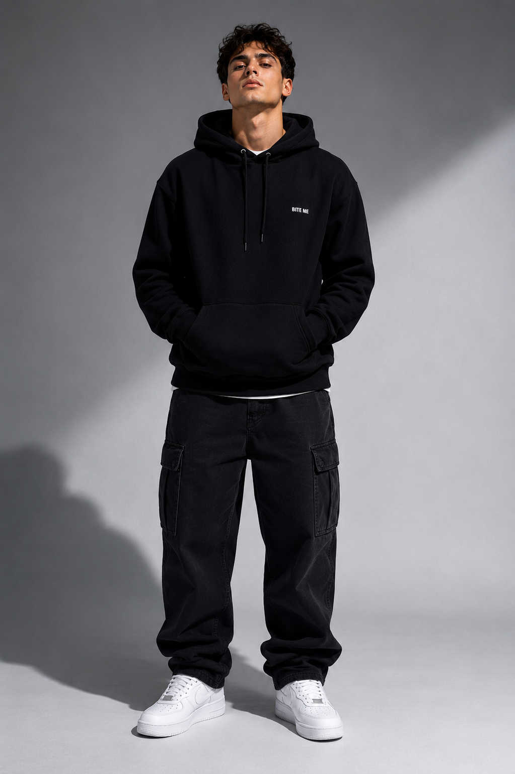 BITE ME Sudadera Negra con Capucha para Hombre