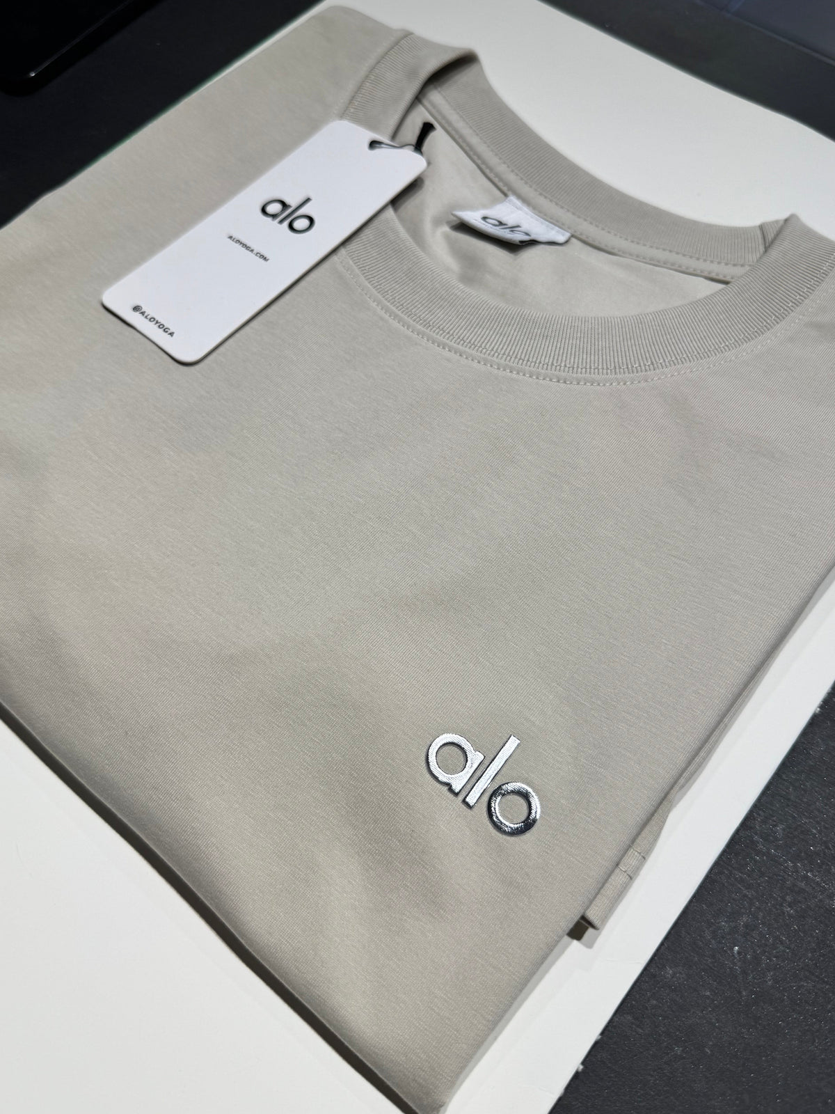 Playera ALO para Caballero - Corte Clásico