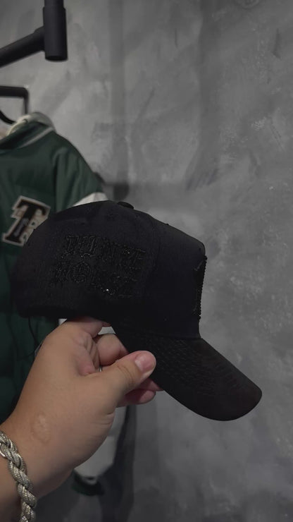 WINIE HOUSE HATS // BLACK MOON